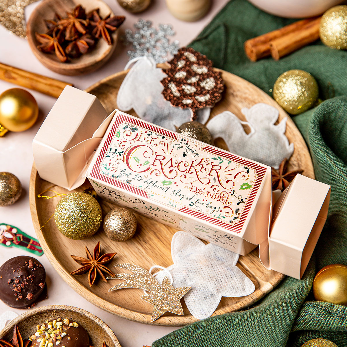 Tea Heritage Christmas Cracker mit 10 Teebeuteln 20g