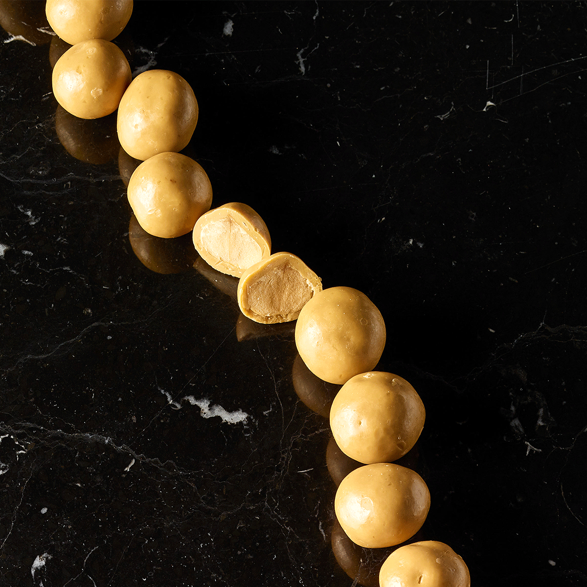 Panthère Nue Macadamia Nüsse Salty Dulce de Leche 100g